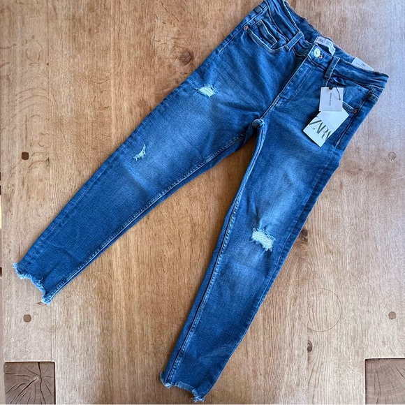 Zara Girls Jeans - Ripped Skinny - Size 11-12 - Picture 2 of 7